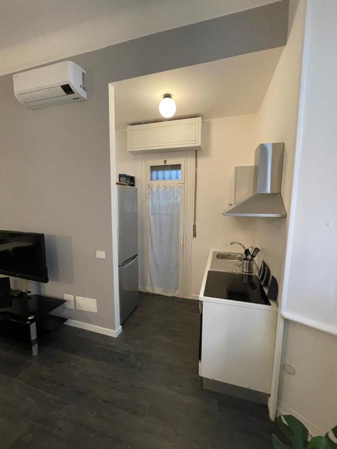 Centrale Apartment Mailand Exterior foto